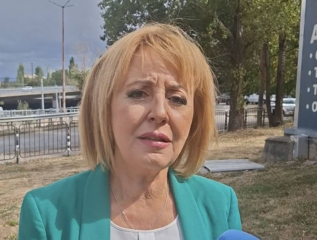Мая Манолова: КЗП ще следи и лекарствата – у нас една опаковка за диабет е 6 евро, а в Гърция две са 5