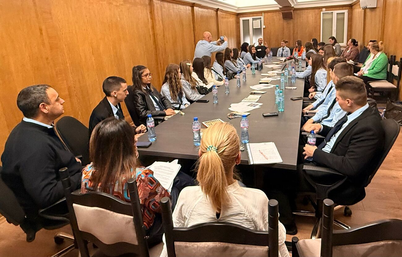 Ученици от Велинград гостуваха в КЗП